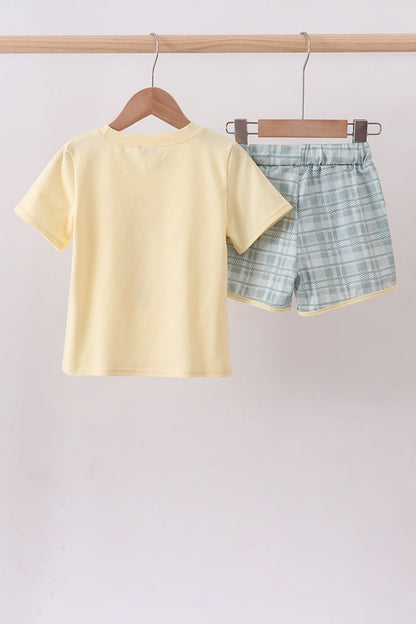 Yellow bunny applique plaid shorts set