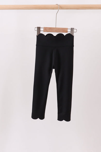 Black Scalloped Yoga Active Leggings