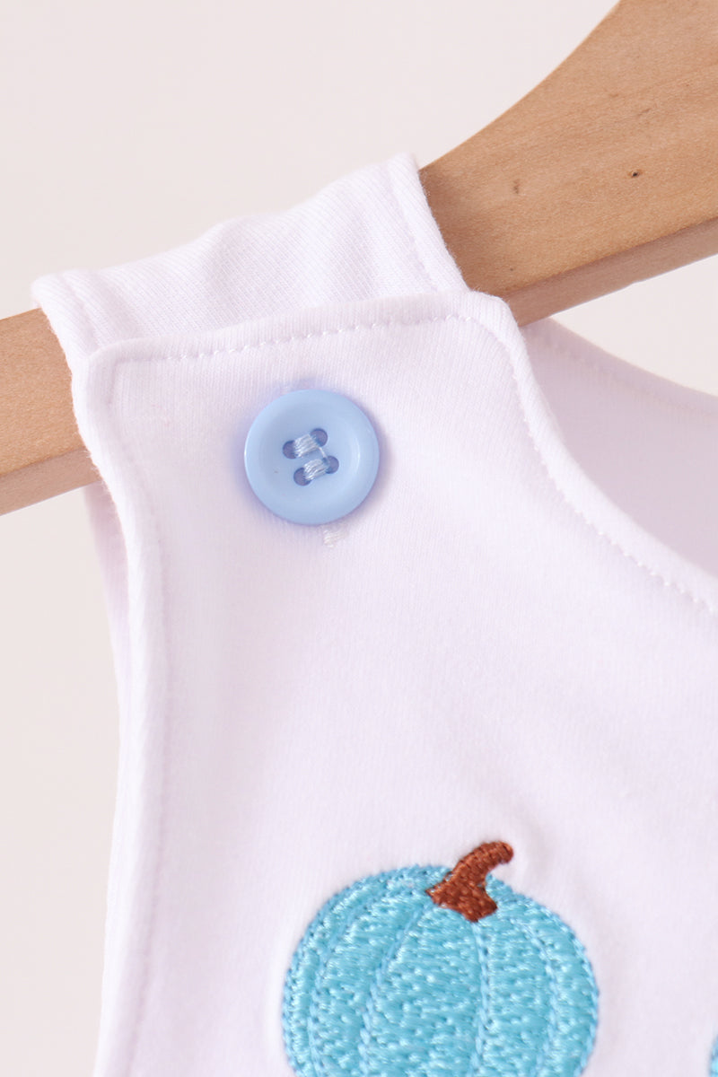 Blue pumpkin embroidery gingham jonjon