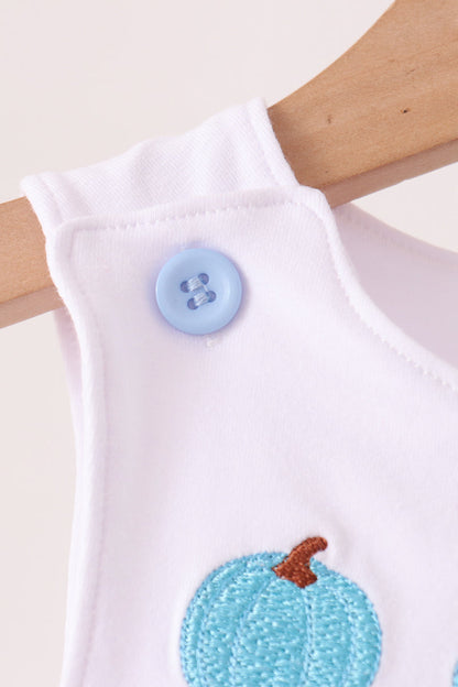 Blue pumpkin embroidery gingham jonjon